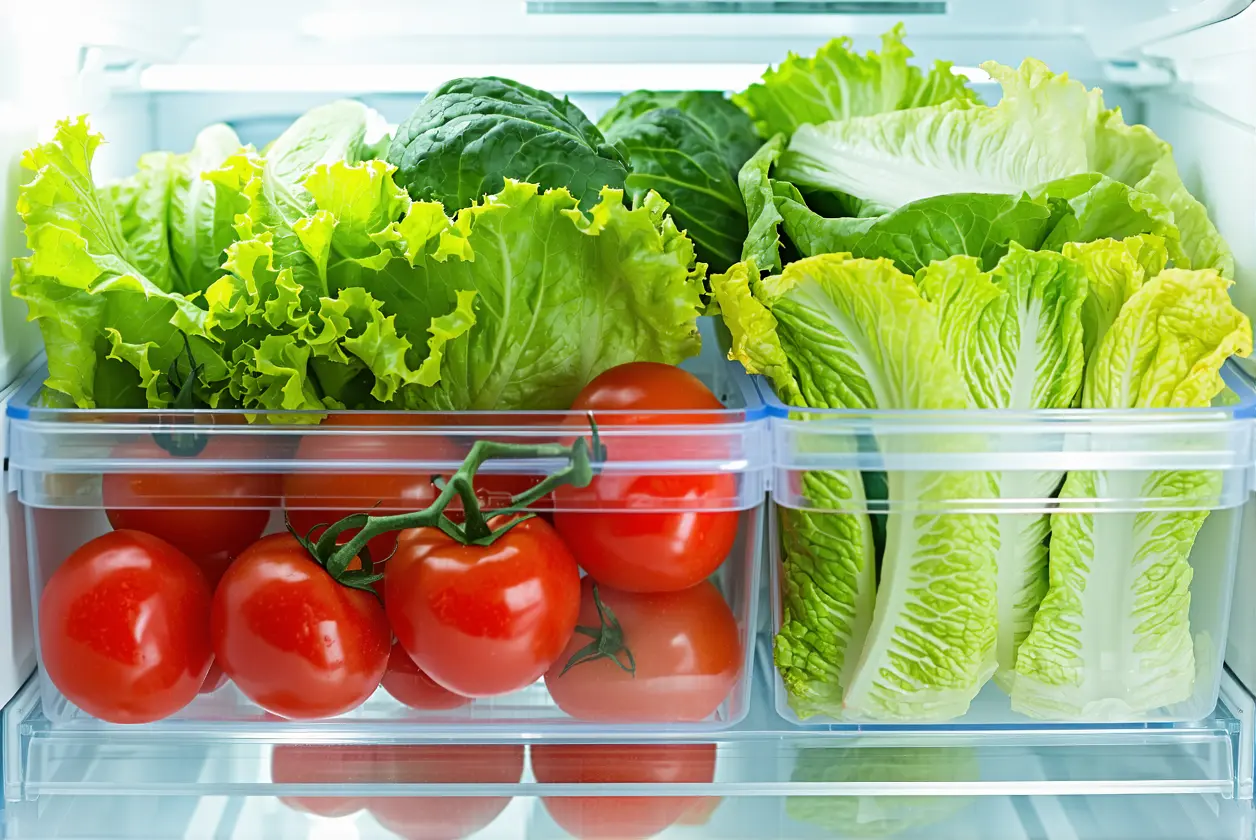 Pourquoi cette technique révolutionnaire garde vos salades croquantes 5 jours au frigo